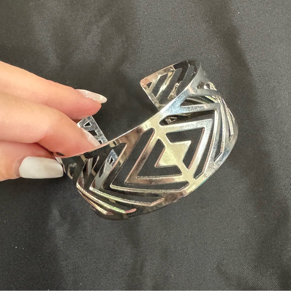 Cuff bracelet
